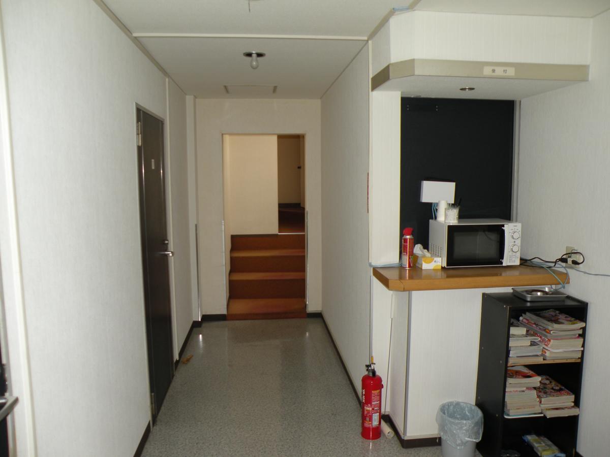 Business Hotel Minshuku Minato Tokushima Exterior foto