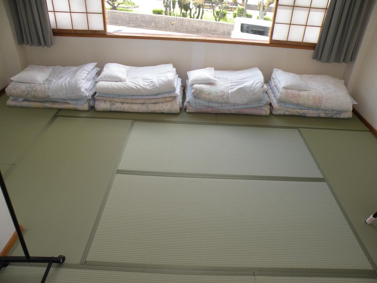 Business Hotel Minshuku Minato Tokushima Exterior foto